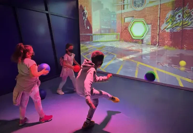 Interactive Video Games for Kids! interactive projection mapping,